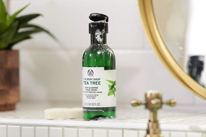 The Body Shop Tea Tree Skin Clearing Facial Wash - 250ml